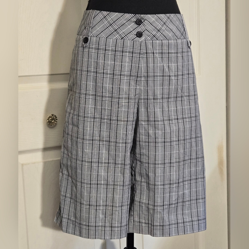 Bay Studio Black and White Plaid Skirt
